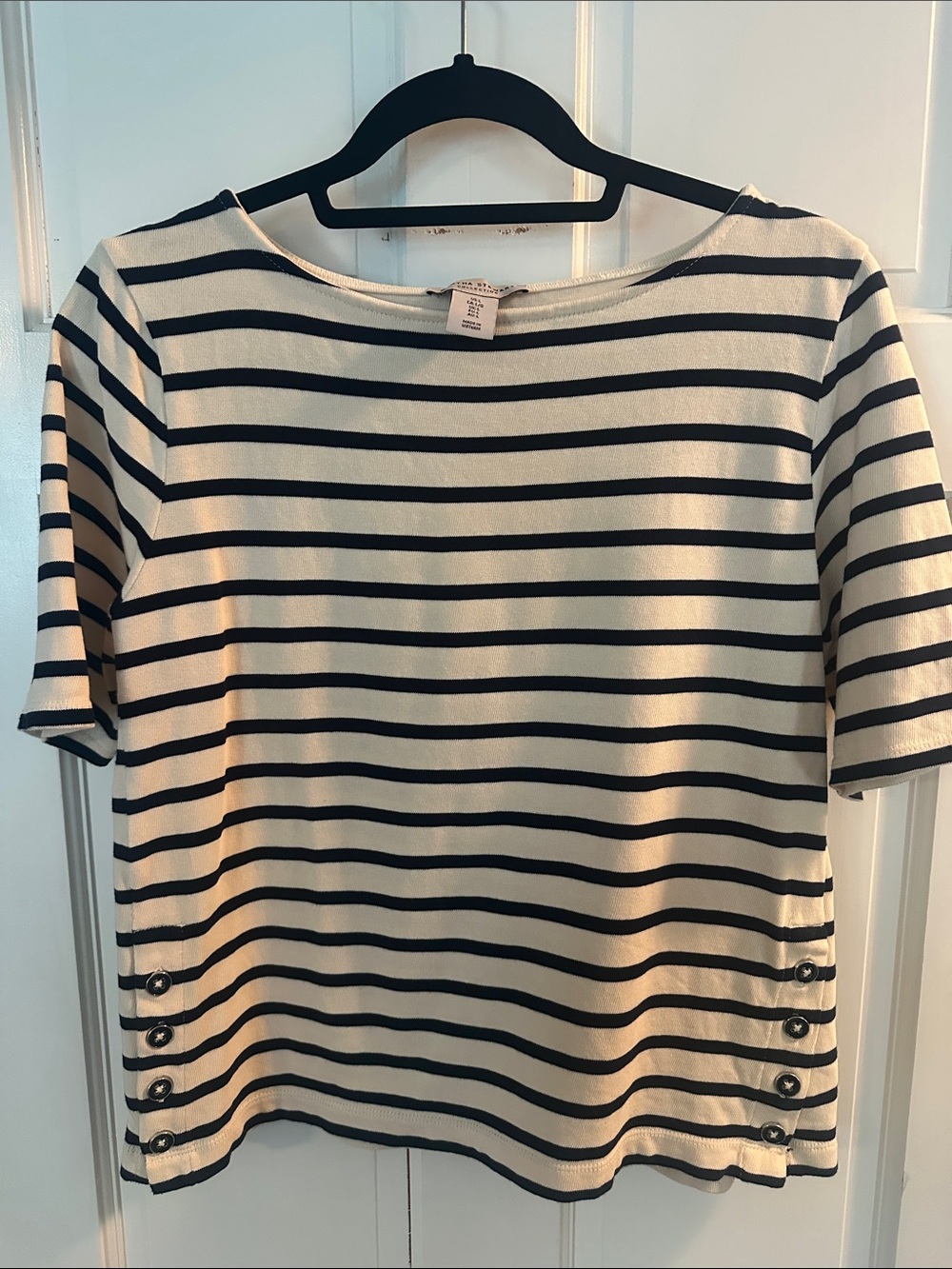 Martha Stewart Cream & Black Striped Short Sleeve Boatneck Tee